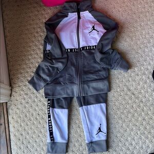 Jordan Kids Gray and White Jogger Set